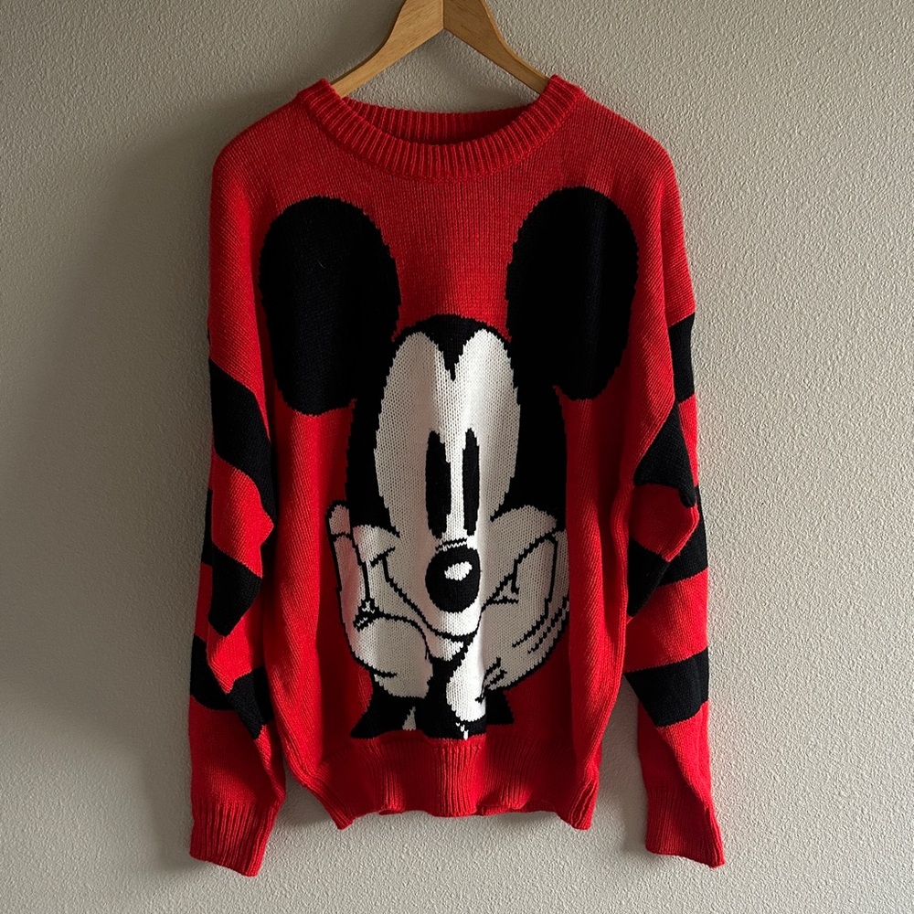 Vintage Disney Red and Black Mickey Mouse Crewneck Sweater